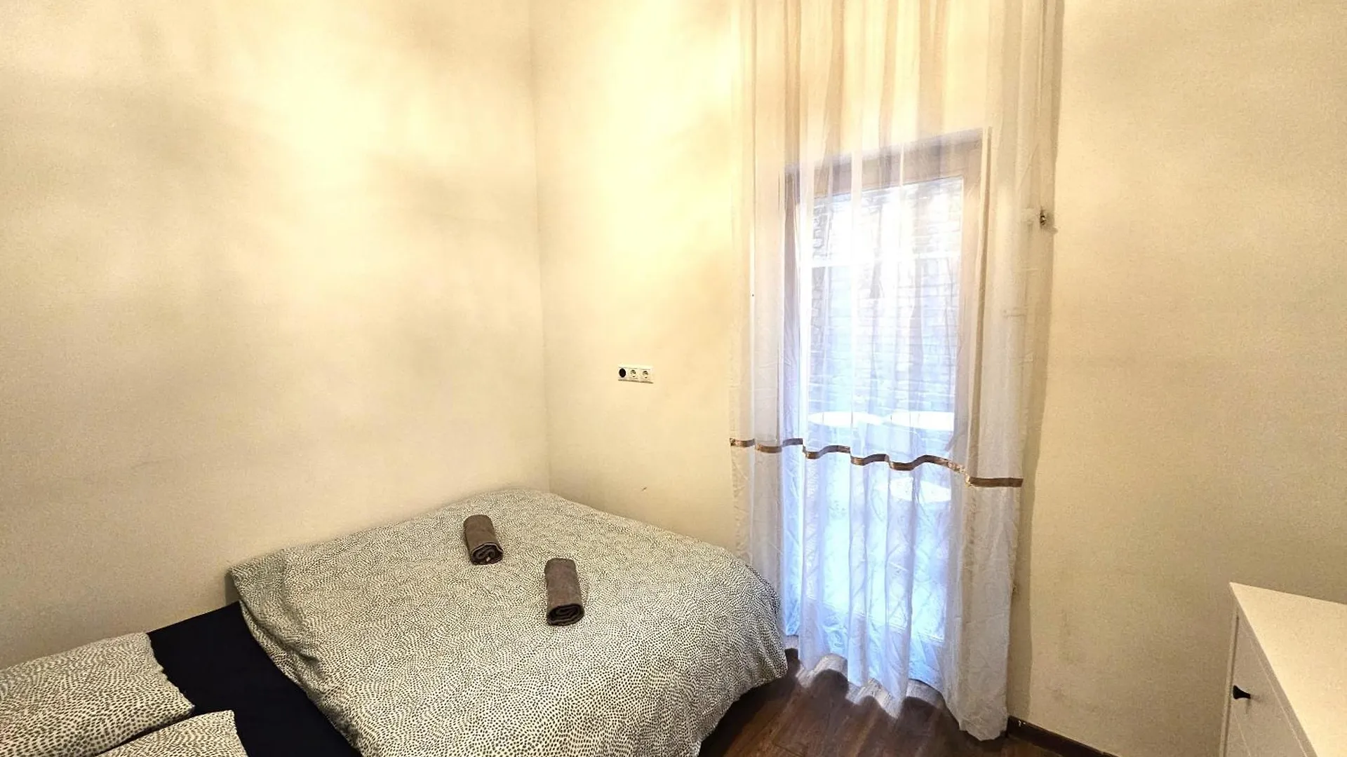 Modern 2 Bedrooms Flat In The Center Budapest